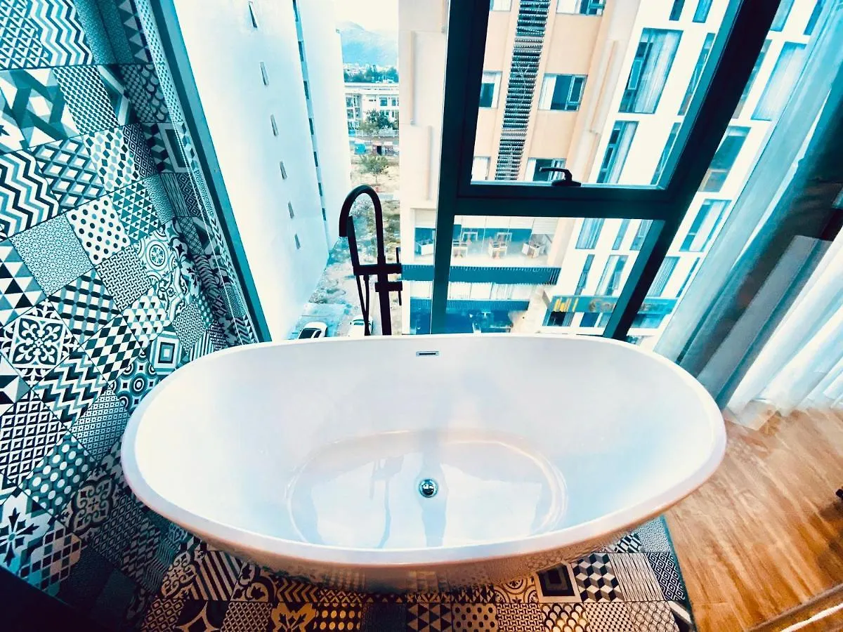 Hotel Vyan Beach House Da Nang